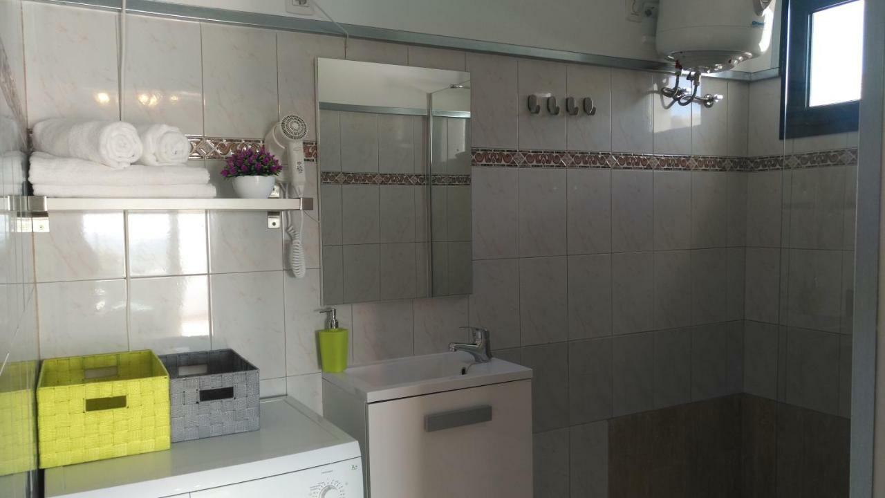 Apartamento Ayla ปลายา เกมาดา ภายนอก รูปภาพ